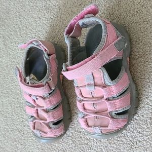 Toddler shoes